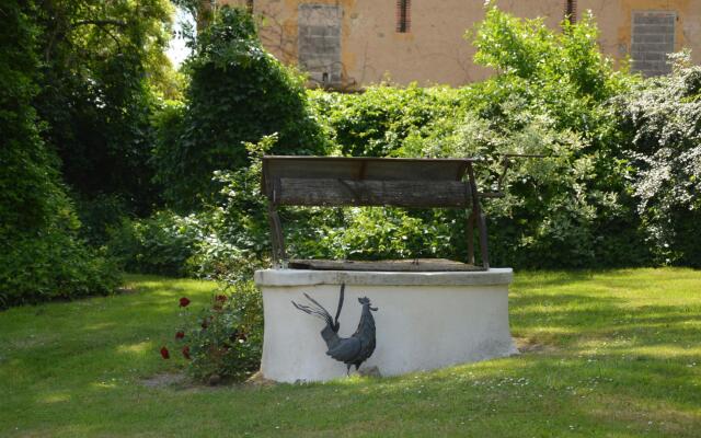 Lovely Mansion With Pond in Champvert