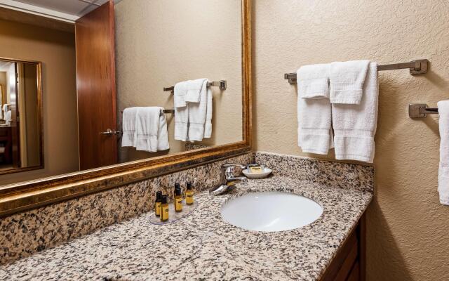 Best Western Plus Mid Nebraska Inn & Suites