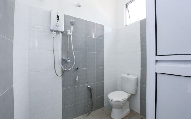 OYO 90274 Wadi Isfa Inn