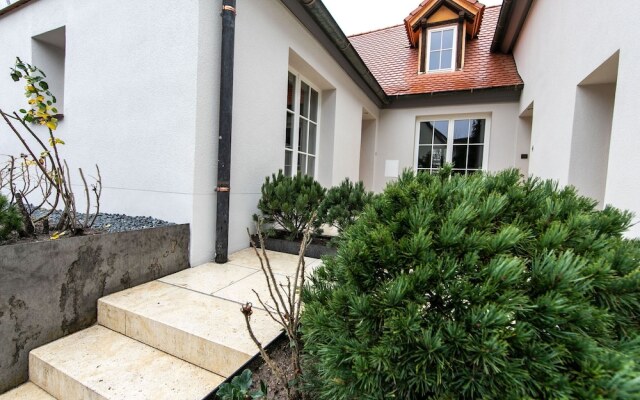 Pleasant Holiday Home in Herzogenaurach With Sauna