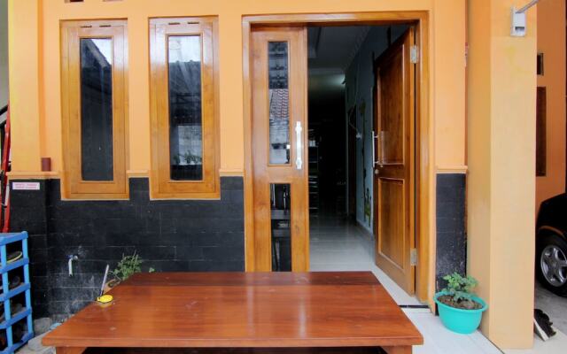 Griya Ardafa - Hostel