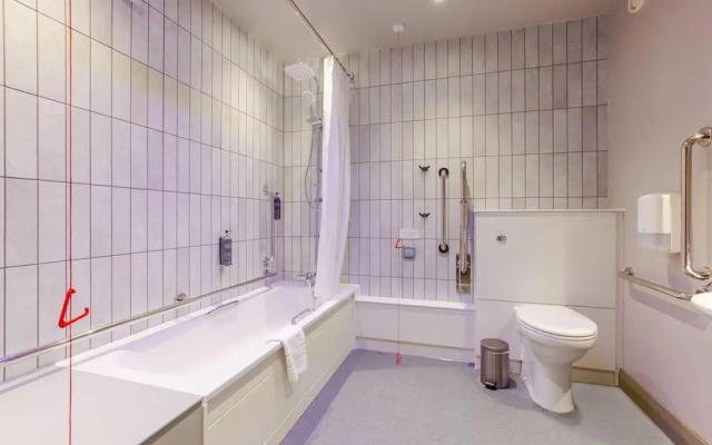 Premier Inn Glasgow Cc Buchanan Galleries