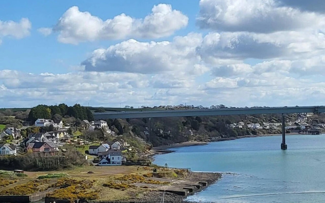 Marina Reach Neyland, Flat With Great sea Views