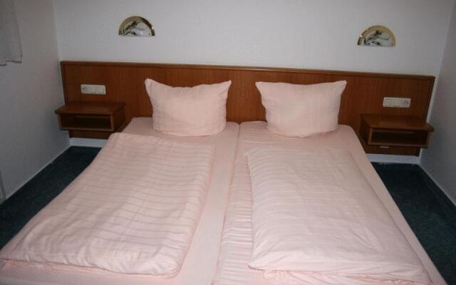 Hotel Aron