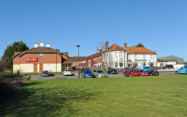 Berkshire Arms Hotel