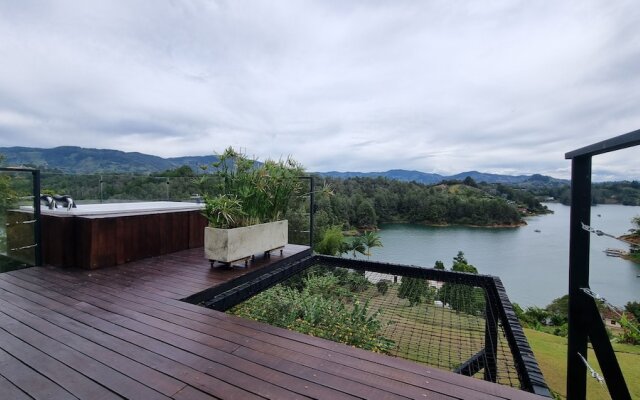 Woodside Ecoliving Guatape