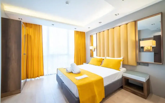 Garden Room Suit Hotel