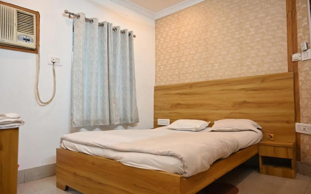 OYO 27950 Hotel Priyanka International