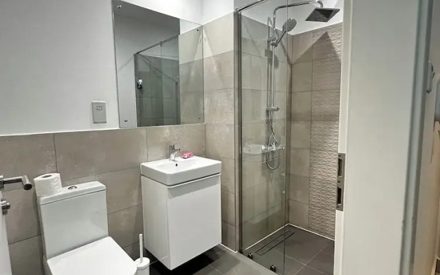 Serenity luxury studio loxwood
