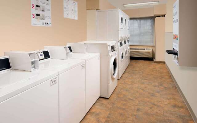 WoodSpring Suites Waco near University