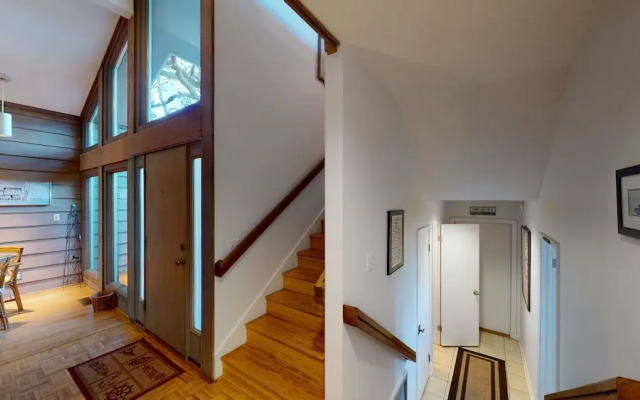 Ocean Retreat 4 Bedroom Home
