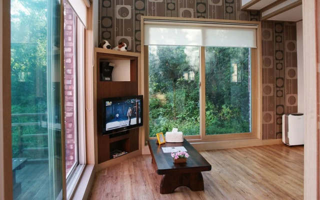 Ocean View Pension No.1