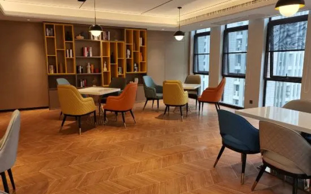 VX Hotel(Wuhan East Railway Station, Optics Valley 1st Road, Wuhan)