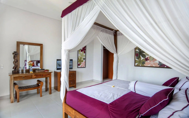 Villa Yenian by Villa Finder