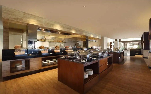 Grand Luley Resort & Dive