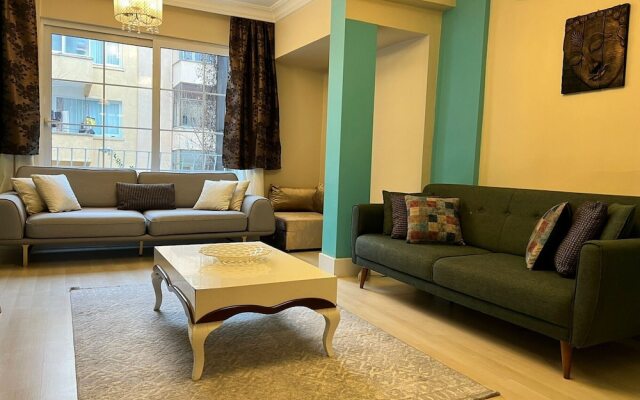 Modern Apartment Near Osmanbey Metro Station
