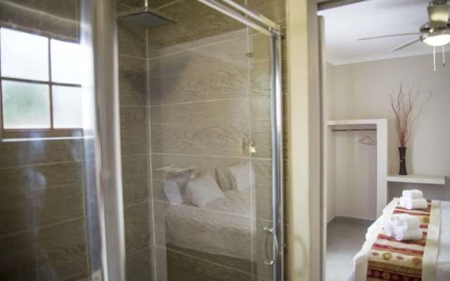 Tsumeb Backpackers & Safari