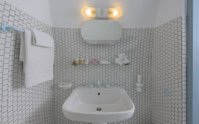 Nano Oia Villas