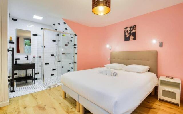 Luxueux Duplex 6 - 8pers - Full Equipped - République