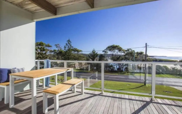 Just A Mellow Surf Escape @ Seaside, Dolphin Point