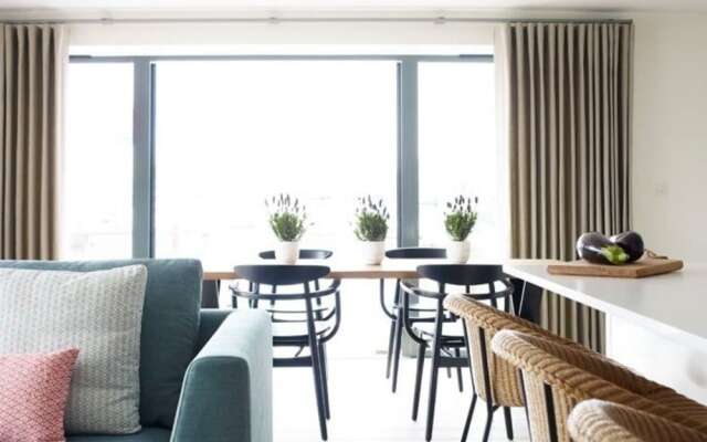 5 The Salterns, Chichester 401155