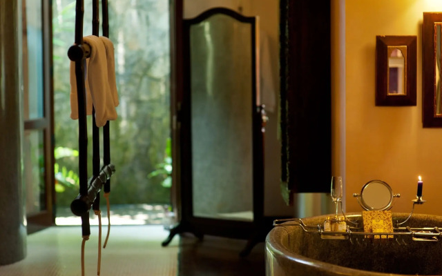 Reef Villa & Spa