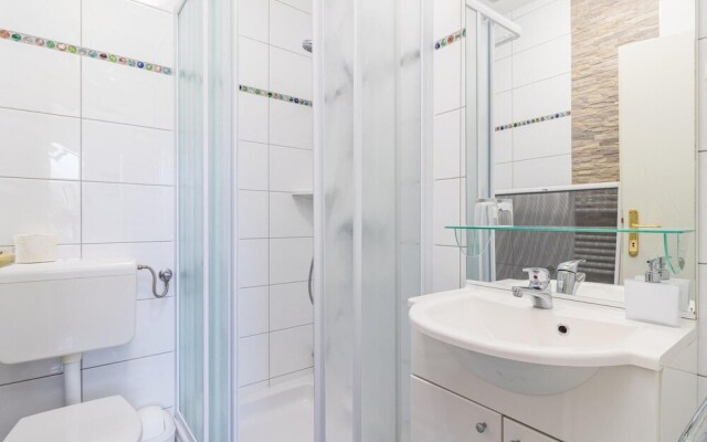 Stunning Home in Medulin With Wifi and 1 Bedrooms