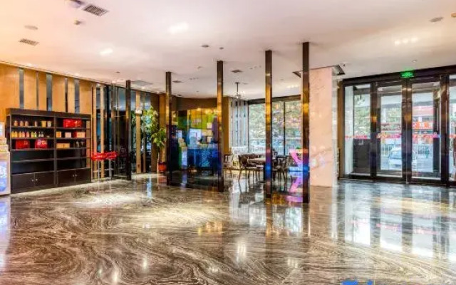Zmax Hotel·Harbin Bingxue Big World