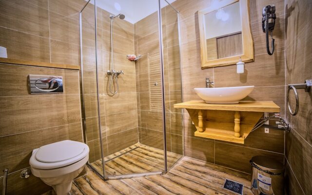 Central Apartment Luxury