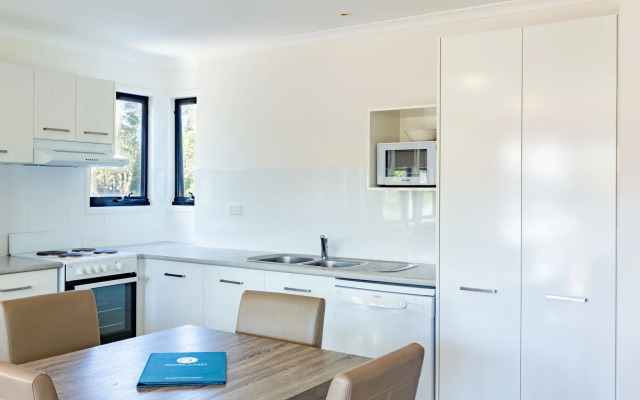 Noosa Lakes Resort