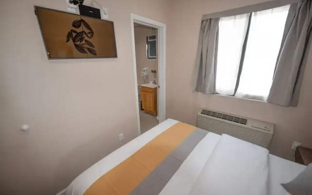 Flushing Garden Hotel