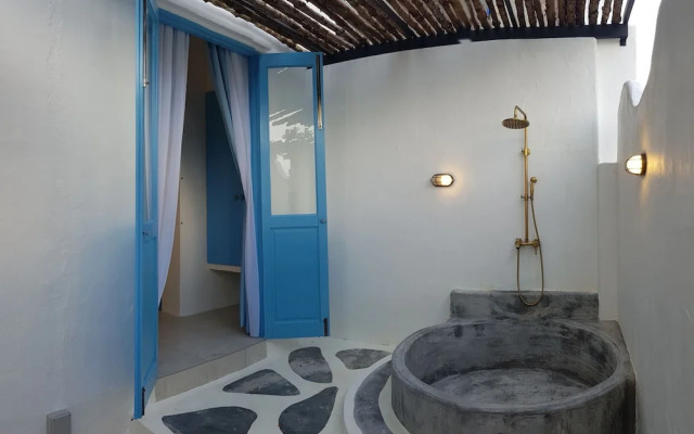 Ipoh Santorini Hideaway Hotel Inspired