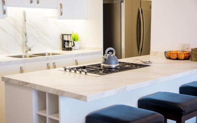 Real View Towers E208 by Casago
