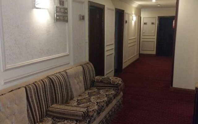 Orooq Al Thahab Al Makkiah Hotel