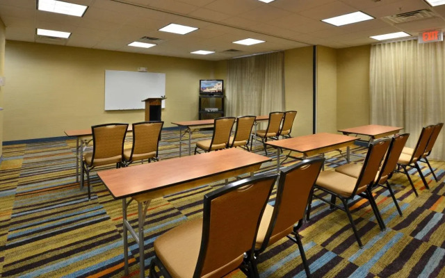 Fairfield Inn & Suites by Marriott