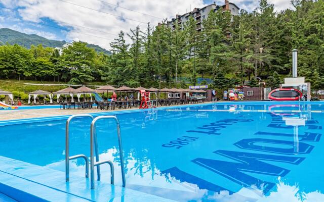 Bears Town Resort