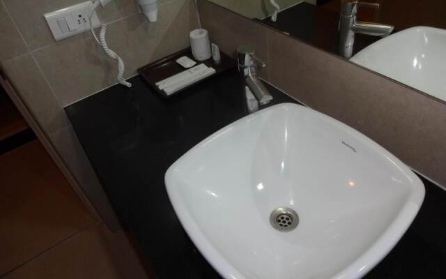 Hotel Green Park Hyderabad