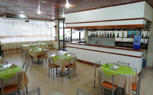 Hotel Oro Verde & Suites