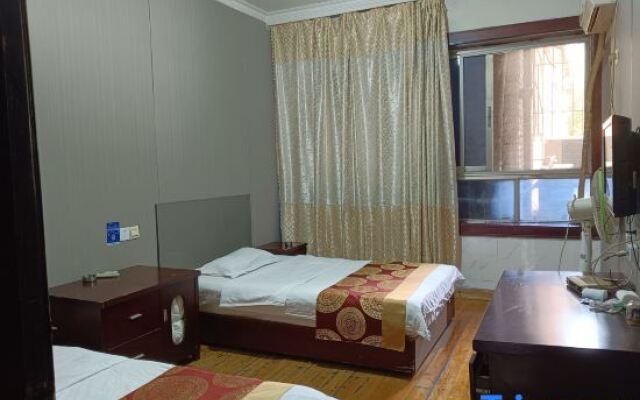 Mingliang Hotel (Nanchang University First Affiliated Hospital)