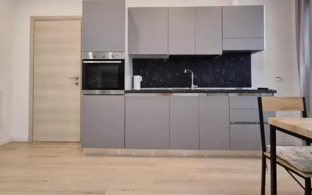 Via Battisti 13 (Adults Only)