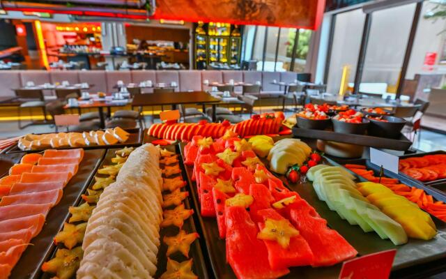 Radisson Red Campinas