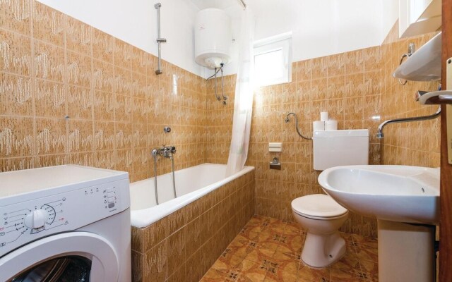 Beautiful Home in Sibenik With Wifi and 2 Bedrooms