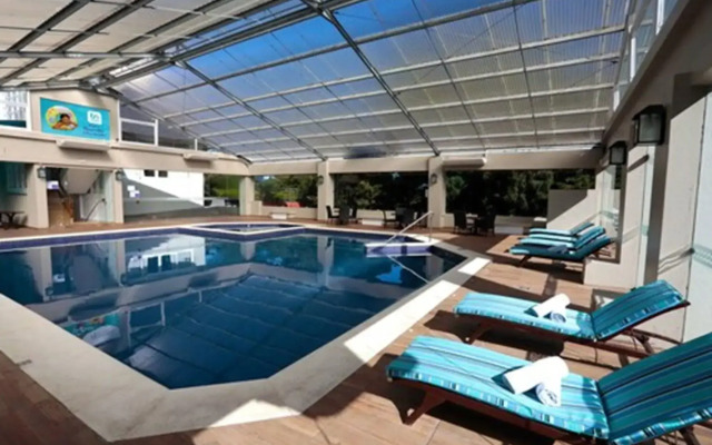 Tri Hotel Canela