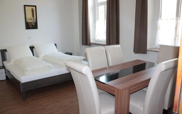 Thai Tawan Apartments