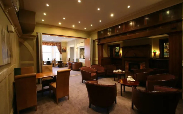 Grange Moor Hotel