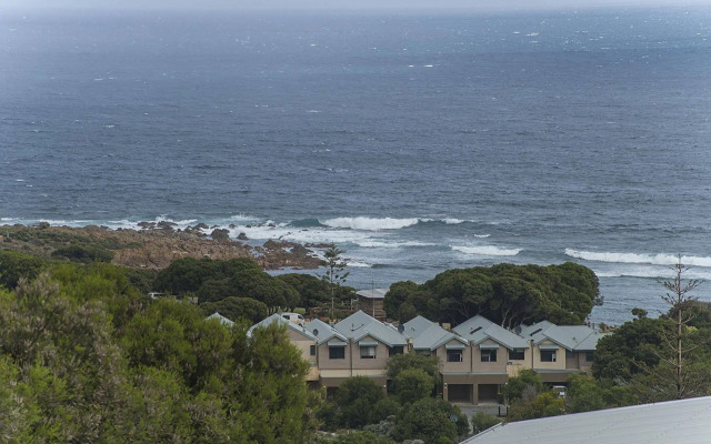Yallingup Beach Resort