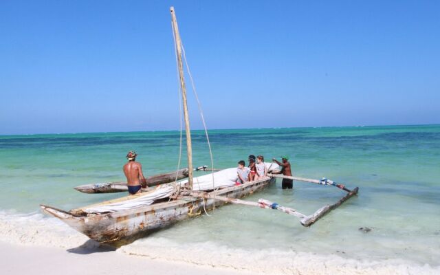 Ujamaa Beach Resort Zanzibar