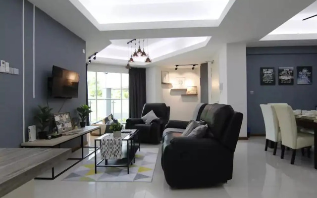 YO.OM Families Luxury Condo Gateway 6 Pax