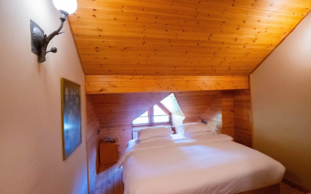 Natyral Razma Resort