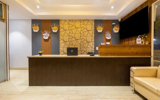 Hotel Ginger Plaza by ASPL